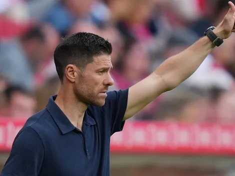 Xabi Alonso pede renovação de Luka Modric