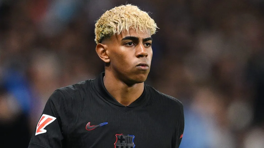 Lamine Yamal em jogo do Barcelona. Foto: David Ramos/Getty Images
