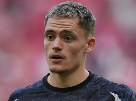 City desiste de Florian Wirtz e quer Gibbs-White