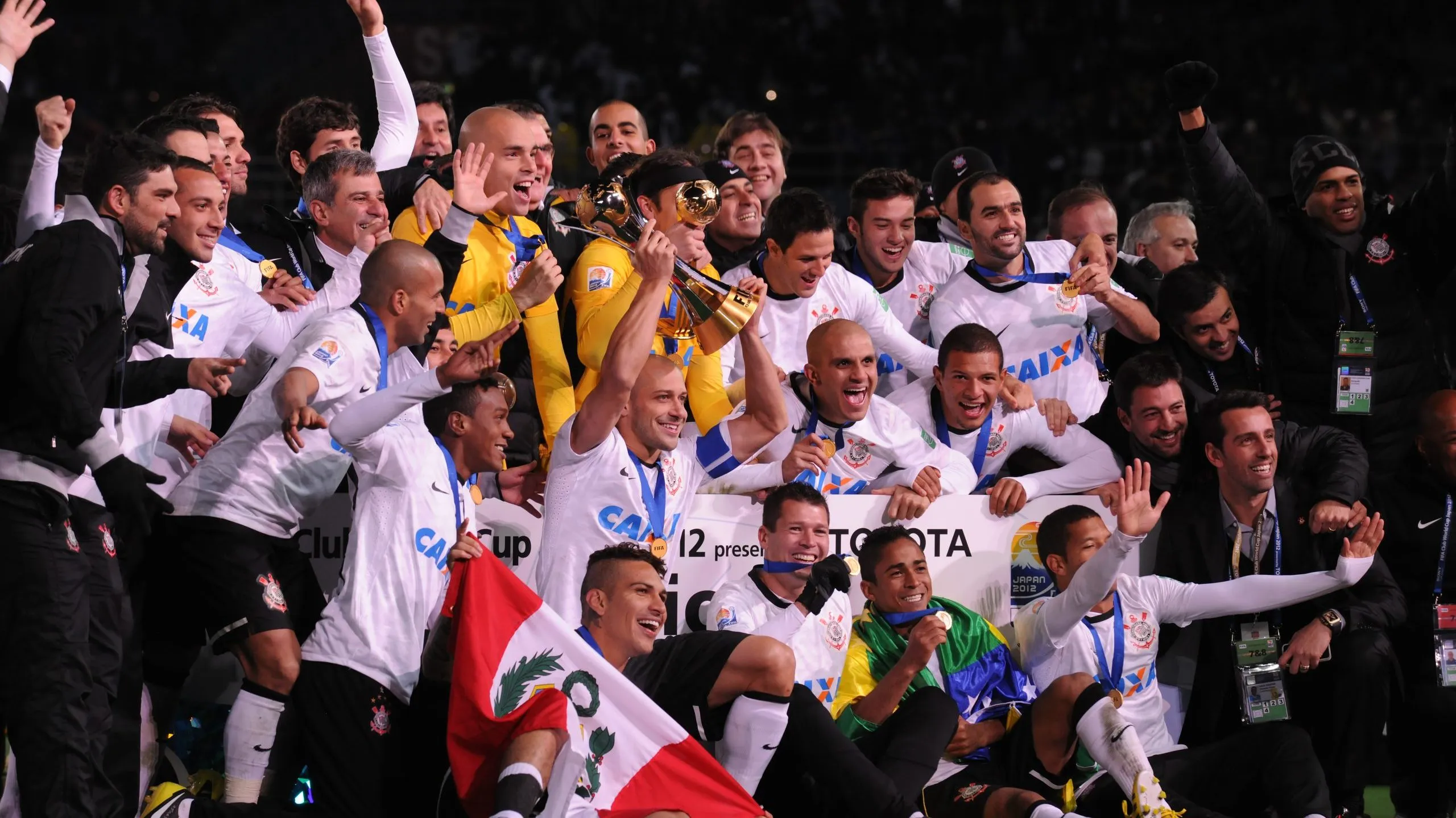 Jogadores do Corinthians comemorando título do Mundial. Foto: Kaz Photography/Getty Images