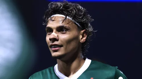 Palmeiras aceita receber R$ 152 milhões para vender Richard Ríos ao Manchester United, diz portal. Foto: Marcello Zambrana/AGIF