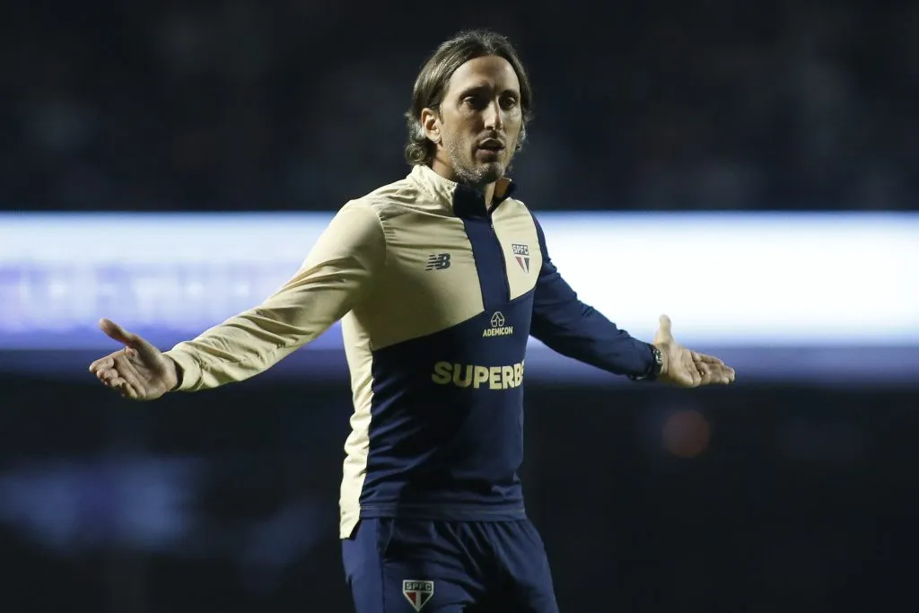 Zubeldía está em alta (Photo by Miguel Schincariol/Getty Images)