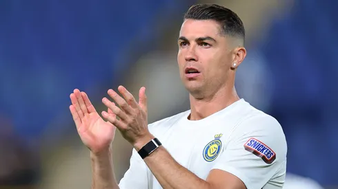 Cristiano Ronaldo no aquecimento pelo Al-Nassr
