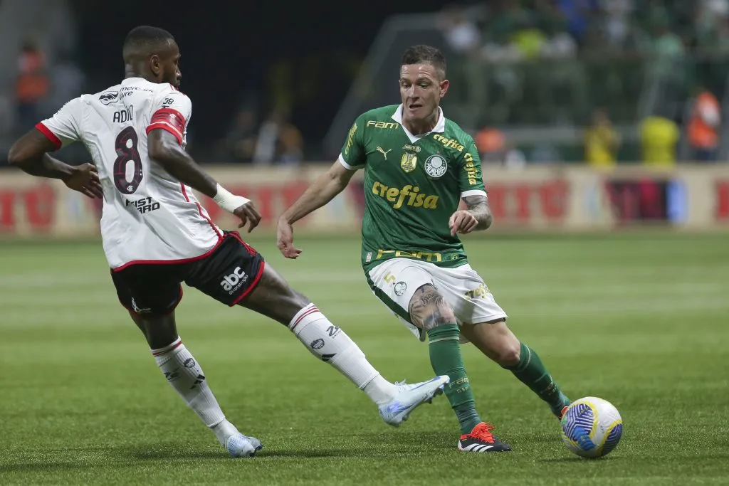 Aníbal Moreno pode mudar de ares (Photo by Ricardo Moreira/Getty Images)