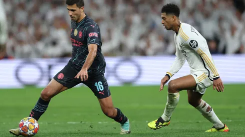 O Manchester City surpreendeu ao oferecer Rodri ao Real Madrid, mas exigiu que Jude Bellingham fosse incluído na troca. (Foto de Clive Brunskill/Getty Images)