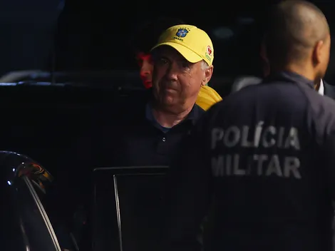 Carlo Ancelotti chega ao Brasil