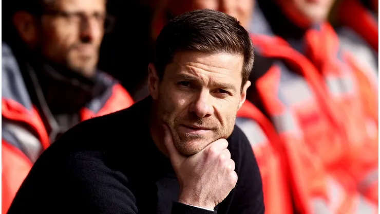 Real Madrid monitora Jair Cunha, do Botafogo, após aval de Xabi Alonso.