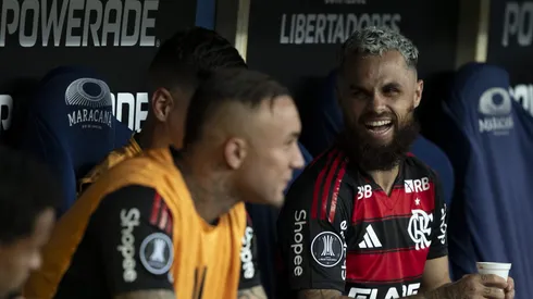 Michael e mais 3: Flamengo decide vender quatro jogadores na próxima janela. Foto: Jorge Rodrigues/AGIF