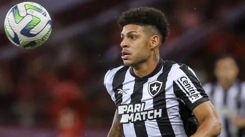 Cria do Glorioso vai jogar a Copa de Clubes. Foto: Pedro H. Tesch/Getty Images