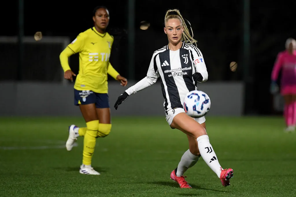 Alisha Lehmann em partida pela Juventus (Photo by Marco Rosi – SS Lazio/Getty Images)