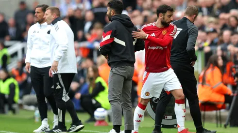 Ruben Amorim e Bruno Fernandes em jogo do Manchester United. Foto: George Wood