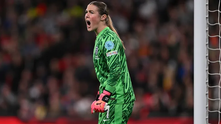 Treindaora da Inglaterra diz estar decepcionada com Mary Earps (Photo by Mike Hewitt/Getty Images)