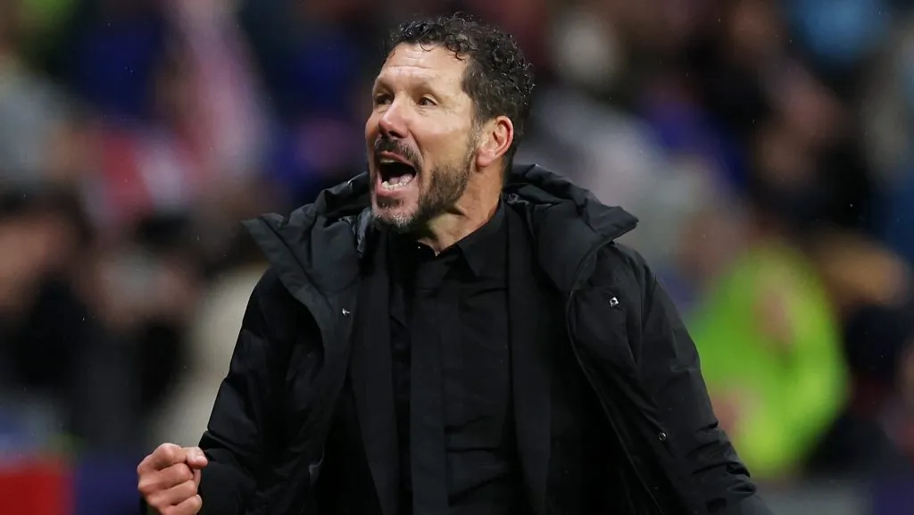 Diego Simeone, técnico do Atlético de Madrid. Foto: Florencia Tan Jun/Getty Images