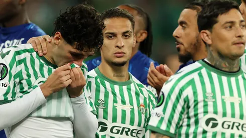 Antony fala pela primeira vez após ser criticado na derrota para o Chelsea pela Conference League. (Photo by Richard Heathcote/Getty Images)