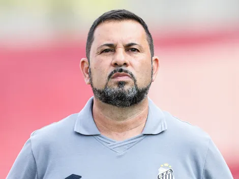 Caio Couto revela prioridade do Santos no Brasileirão Feminino A2