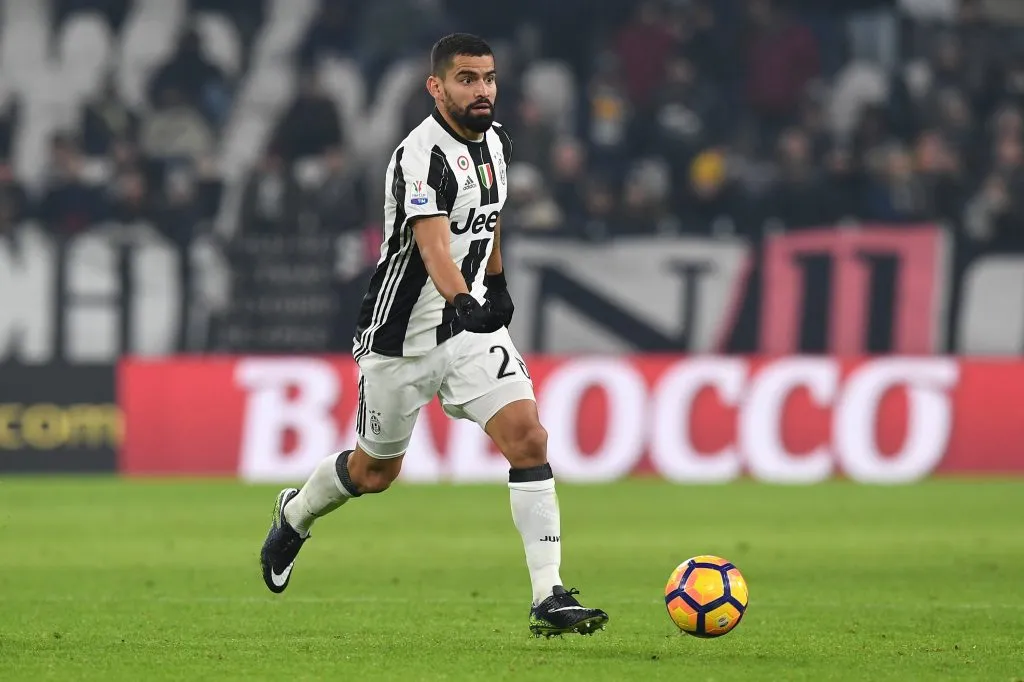 Tomás Rincón quando era jogador da Juventus. Foto: Valerio Pennicino/Getty Images
