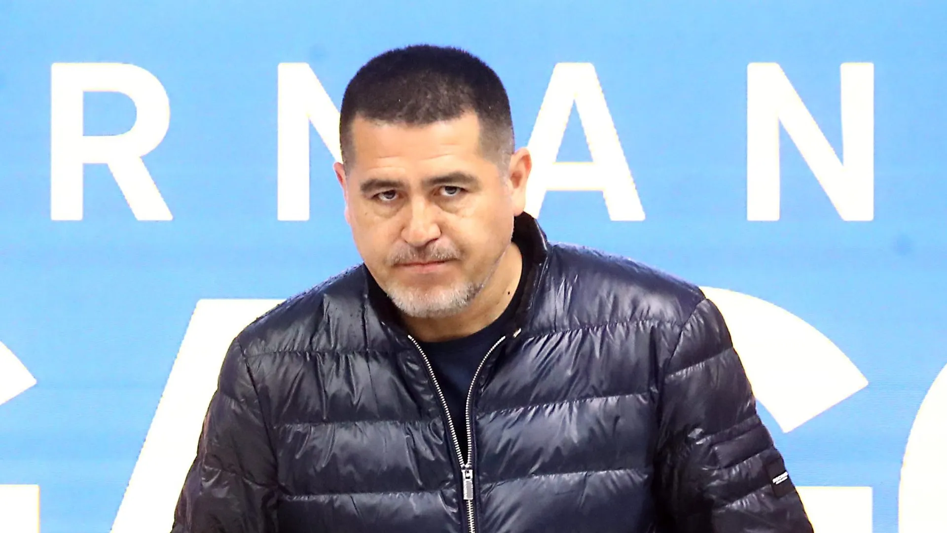 Riquelme, presidente do Boca Juniors, pretende concorrer com o Flamengo por Hinestroza