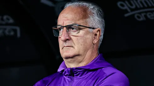 Corinthians negocia saída de Alex Santana para o Grêmio.