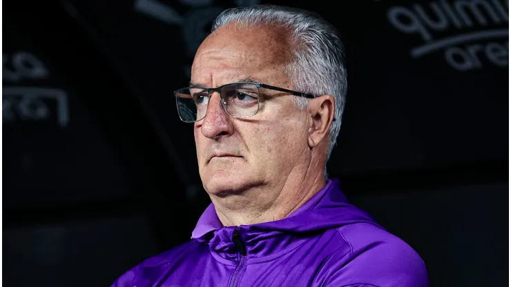 Corinthians negocia saída de Alex Santana para o Grêmio.