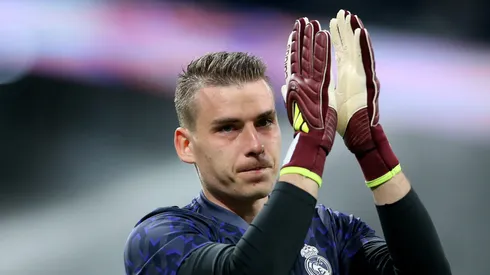 Real Madrid estabelece preço para negociar Andriy Lunin.