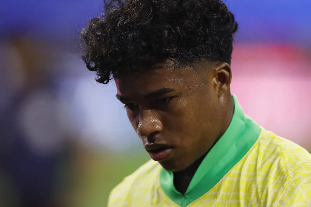 Endrick vai ficar no Real Madrid. (Photo by Buda Mendes/Getty Images)