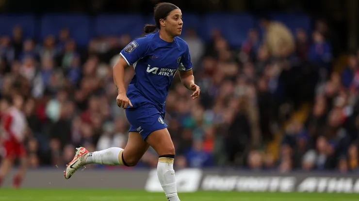 Sam Kerr segue sem jogar a mais de um ano e passa por mais um tratamento de lesão (Photo by Richard Heathcote/Getty Images)