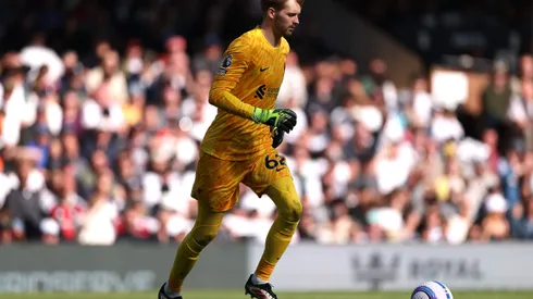 Caoimhin Kelleher não vai ficar no Liverpool