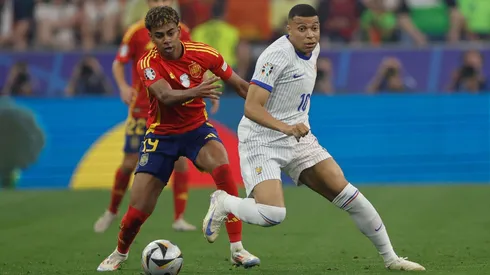No último confronto entre Lamine Yamal e Mbappé por suas seleções, melhor para o jovem do Barcelona: 2 a 1 para a Espanha em 2024