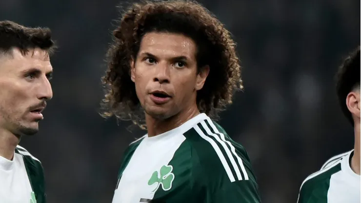 Willian Arão, pelo Panathinaikos FC (Photo by Milos Bicanski/Getty Images)