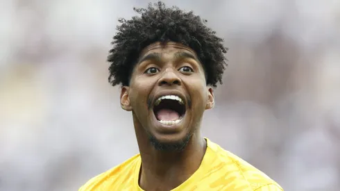 Atitude de Hugo Souza gera polêmica na Seleção Brasileira e goleiro do Corinthians toma decisão. (Photo by Miguel Schincariol/Getty Images)