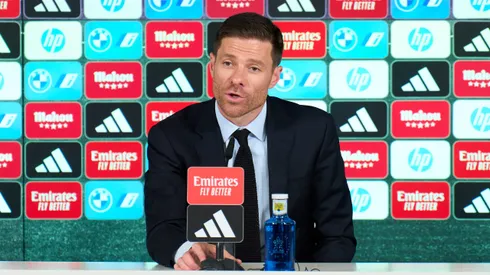 Xabi Alonso, novo treinador do Real Madrid. (Photo by Angel MartinezGetty Images) O ChatGPT disse: Xabi Alonso fala em entrevista coletiva durante sua apresentação como novo técnico do Real Madrid no centro de treinamentos de Valdebebas, em 26 de maio de 2025, em Madri, Espanha. (Foto de Angel Martinez/Getty Images)