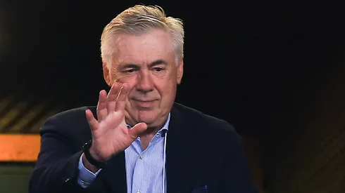 Carlo Ancelotti no camarote em jogo do Botafogo