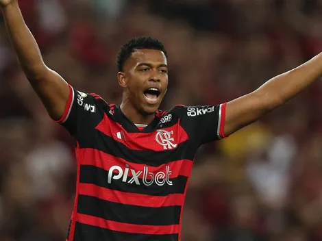 Flamengo negocia ida de Carlinhos para o Remo