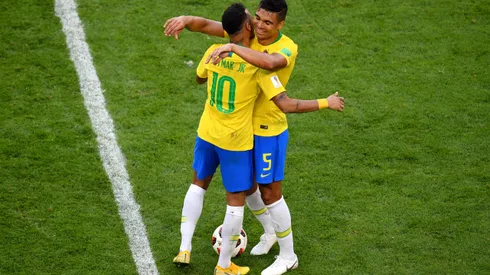 Casemiro exalta Neymar como um dos melhores da história