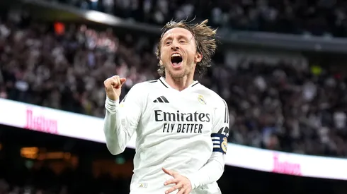 Real Madrid toma decisão sobre meia capaz de substituir Modric.
