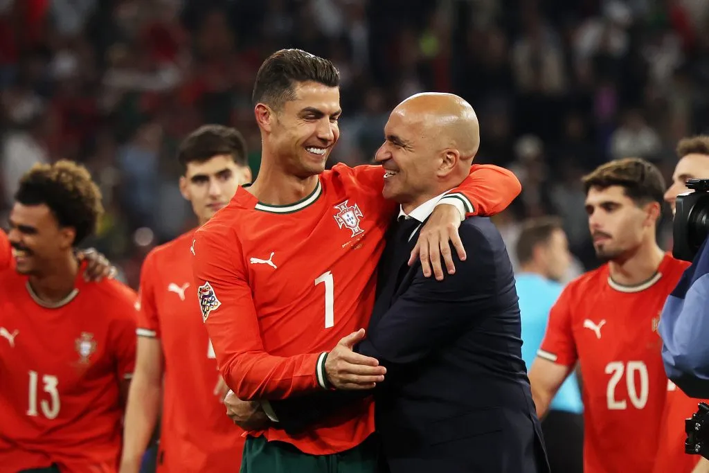 Cristiano Ronaldo e Roberto Martínez pela Seleção de Portugal (Photo by Lars Baron/Getty Images)