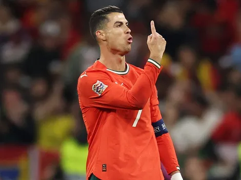 Cristiano Ronaldo revela em entrevista que seguirá no Al-Nassr