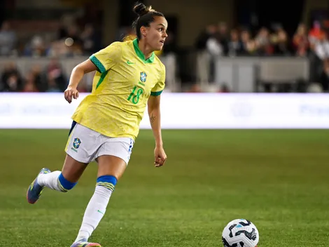 Arthur Elias fala sobre a convocação da atacante Gabi Portilho para a seleção brasileira feminina