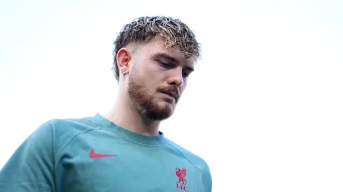 Harvey Elliott pode sair do Liverpool