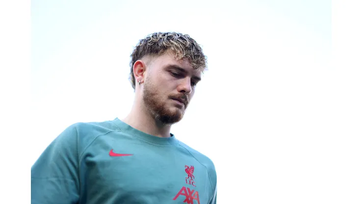 Harvey Elliott pode sair do Liverpool