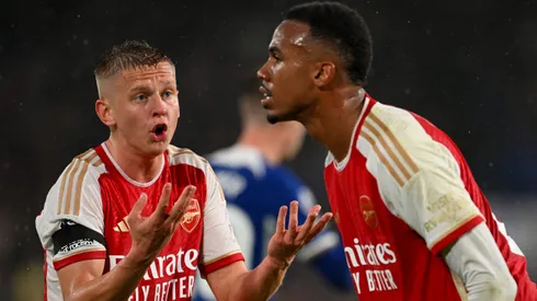 Oleksandr Zinchenko e Gabriel Magalhães em jogo do Arsenal. Foto: Michael Regan