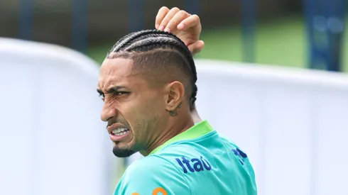 Raphinha volta ao time titular. Foto: Fernando Torres/AGIF