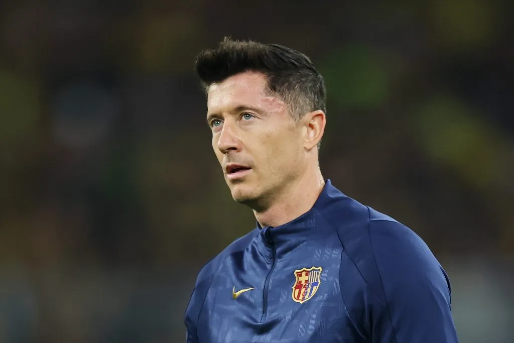 Lewandowski é alvo do futebol saudita. (Photo by Alex Grimm/Getty Images)