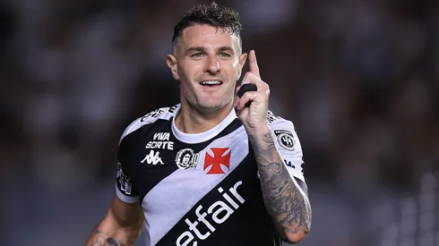 Boca Juniors faz nova sondagem por Vegetti, do Vasco, e se anima com resposta do centroavante. (Photo by Buda Mendes/Getty Images)