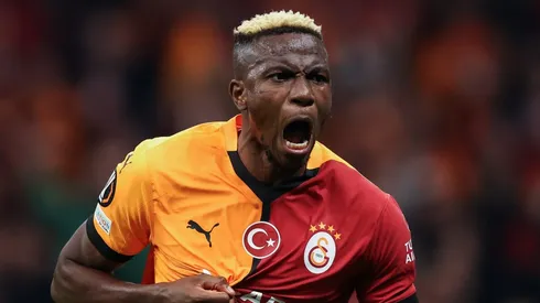 Victor Osimhen, jogador do Napoli, estava emprestado ao Galatasaray. Foto: Ahmad Mora/Getty Images