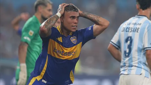 Ayrton Costa em partida do Boca Juniors