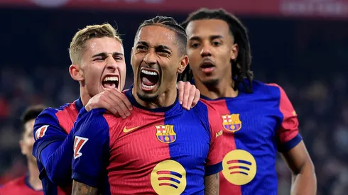 Fermín López, Raphinha e Koundé do Barcelona Foto: Fran Santiago