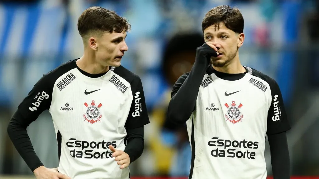 Corinthians: Breno Bidon ao lado de Rodrigo Garro