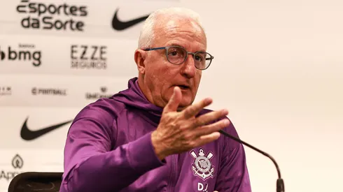 Corinthians de Dorival lista Hugo, Charles e mais dois a serem negociados.