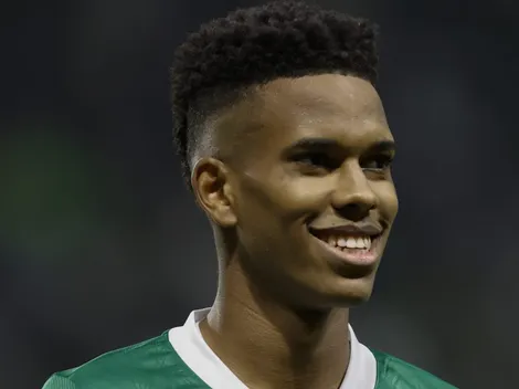 Torcida detona atitude de Madueke e pedem chegada de Estêvão